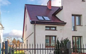 2 Bedroom Lovely Apartment In Wladyslawowo Władysławowo